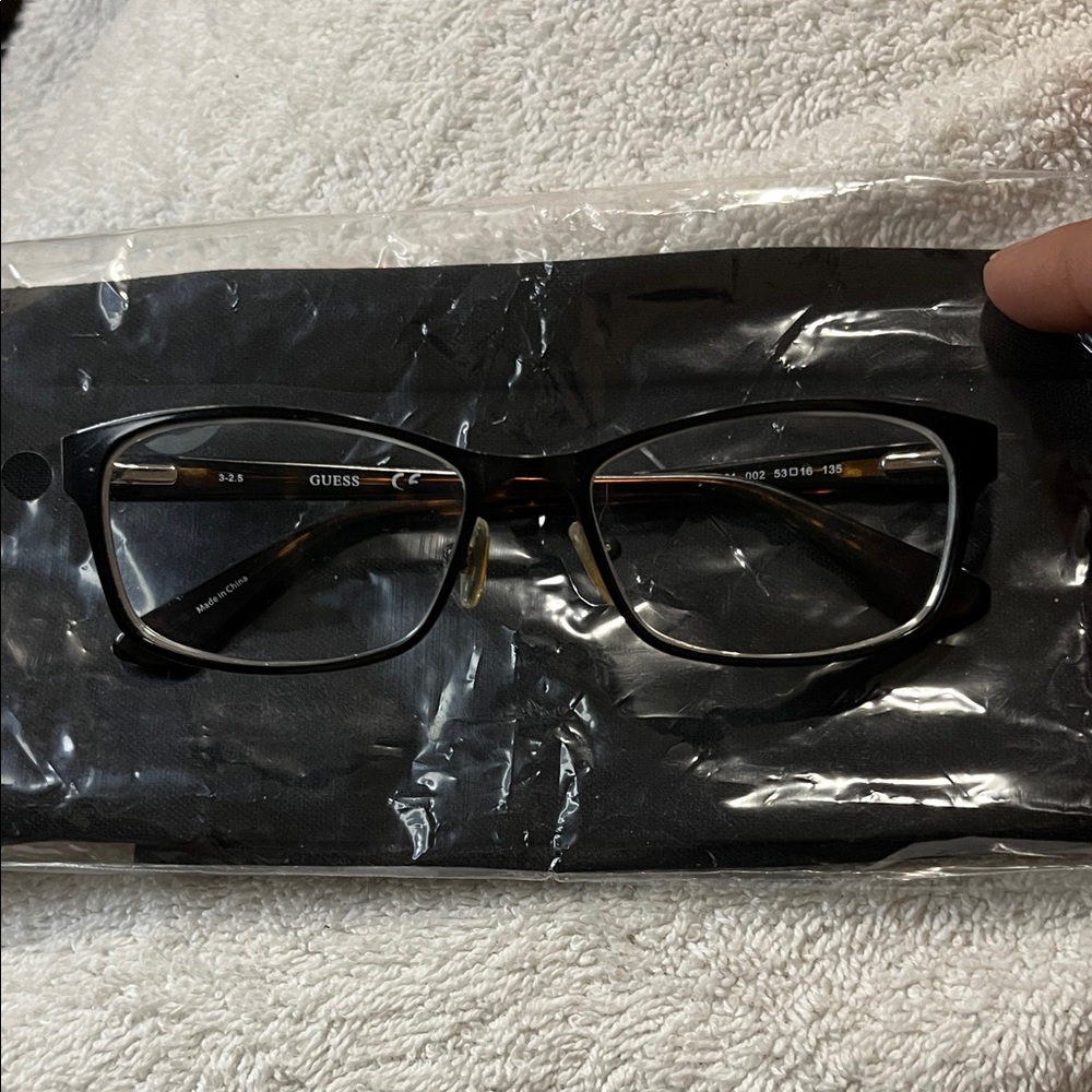 Guess Women's Glasses with Black Frame and Gold Accents